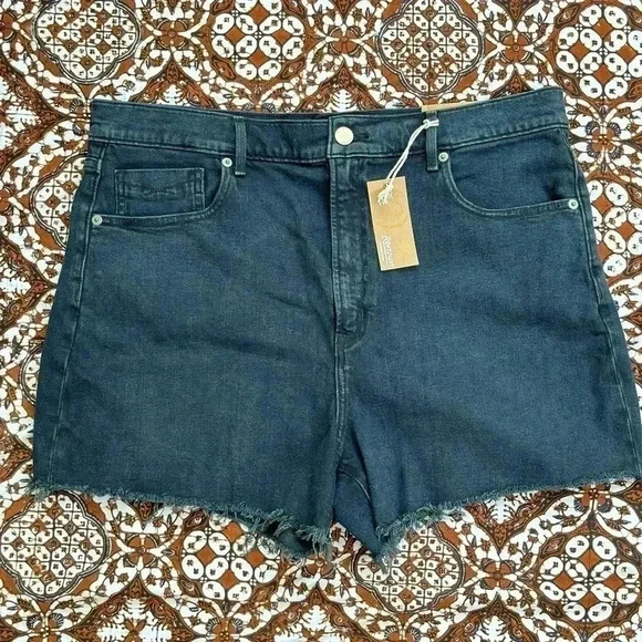 NWT Revtown Decade Denim Saturday Shorts Size 34 - Picture 3 of 10
